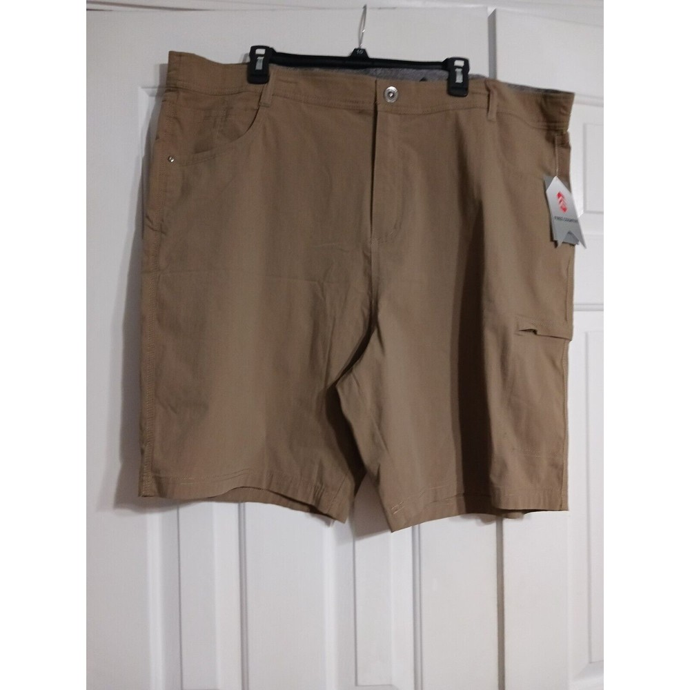 NWT Men's B&T Free Country Stretch ActiveTrek Cargo Shorts Size 48 Khaki  $90